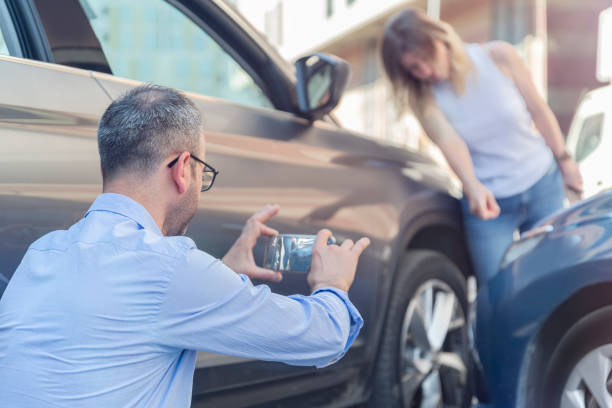 Professional Car Insurance Near Me technician working in Auburn Hills, MI